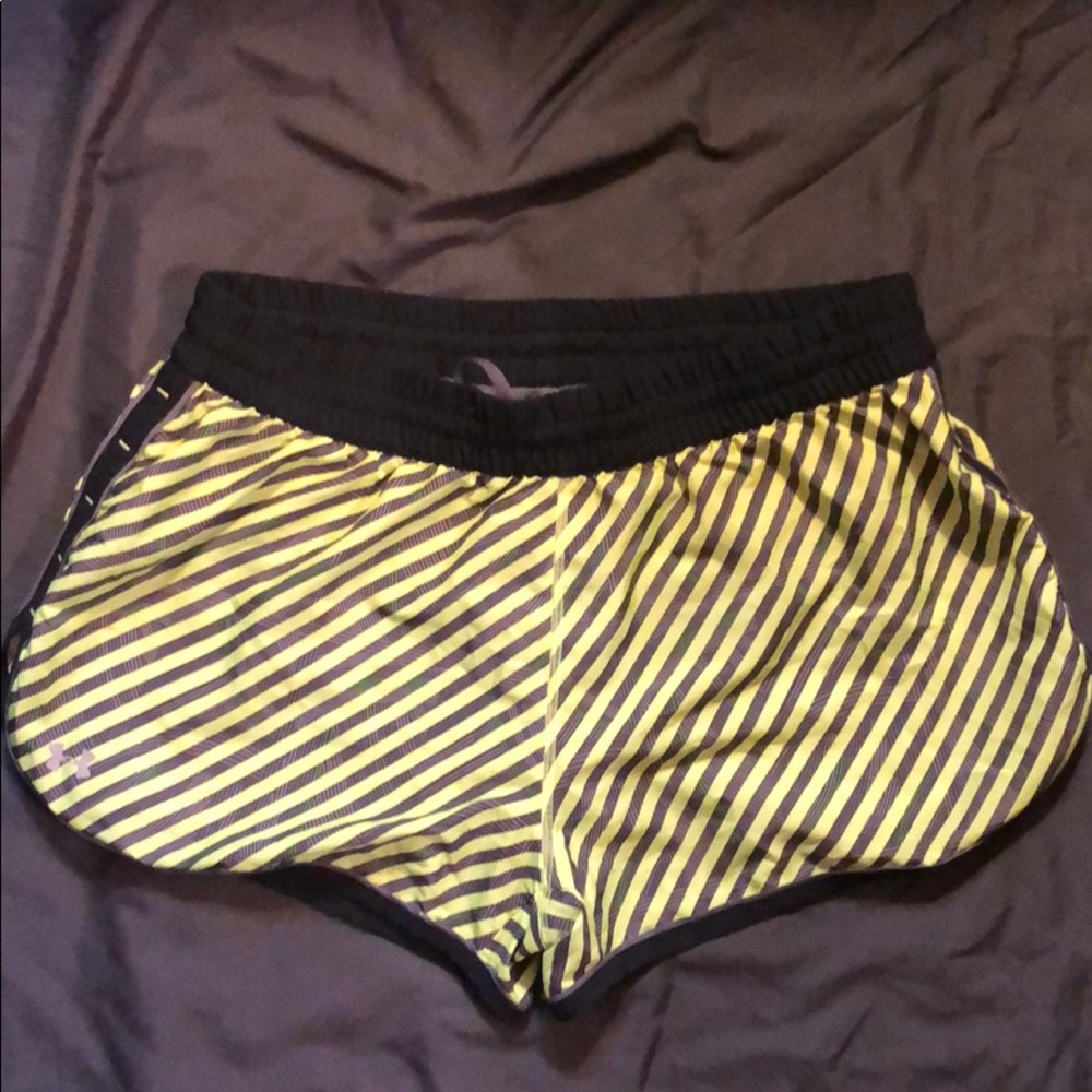 Under armour running short